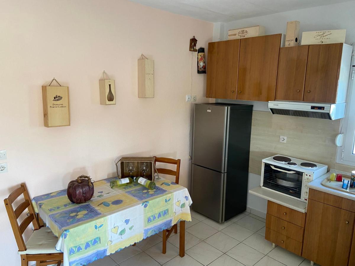 Wine & Olive Studio Gerakini Luaran gambar